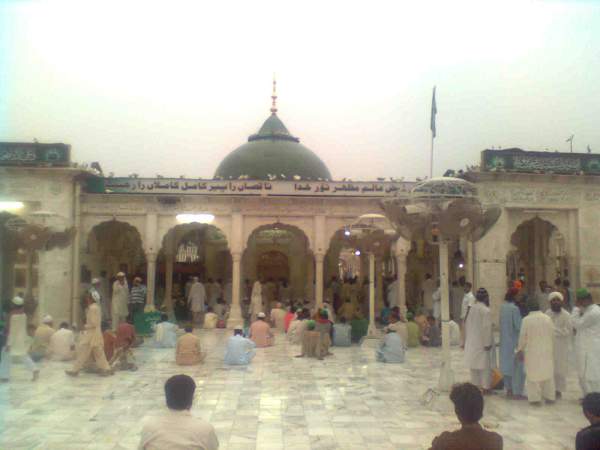 Naz0898.jpg